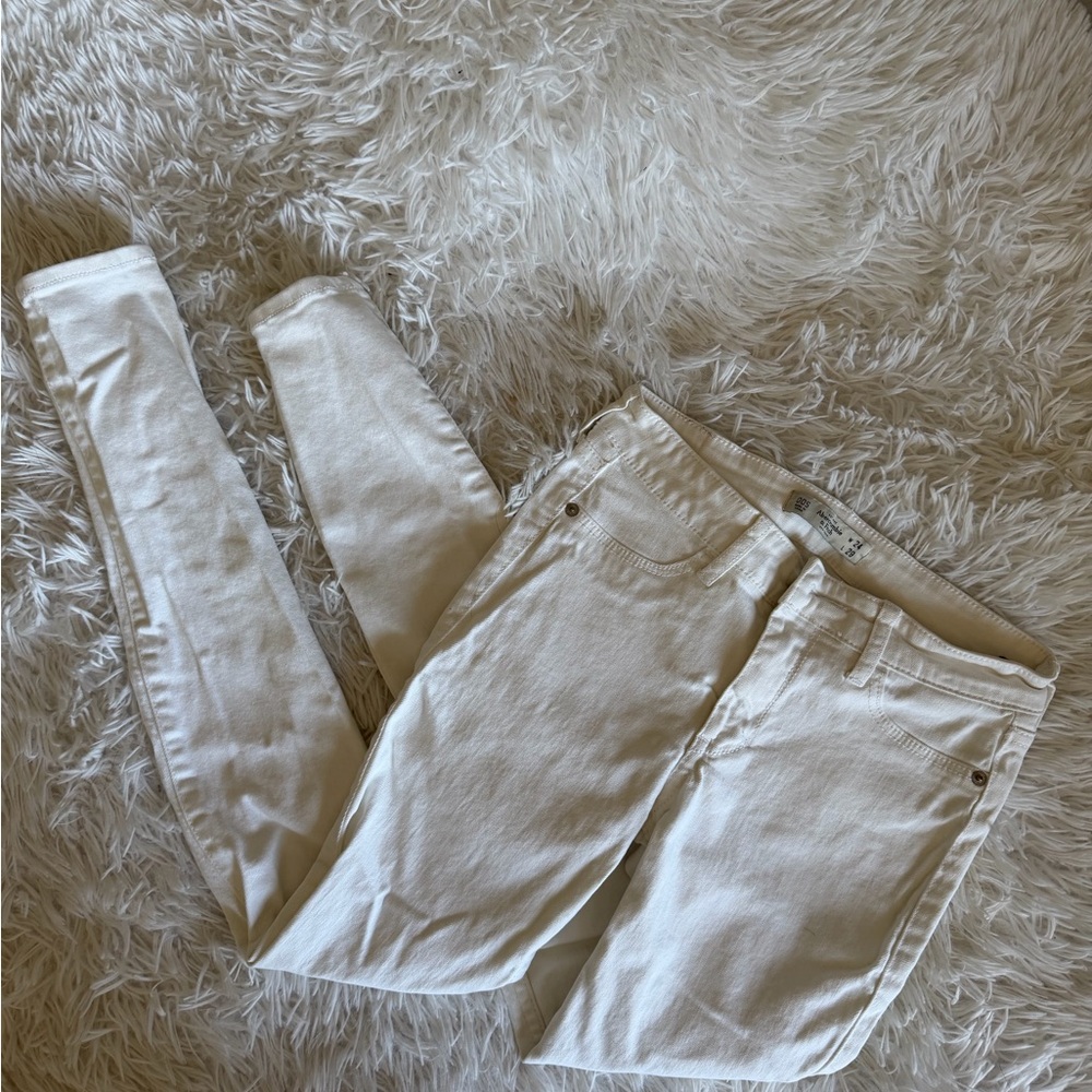 Abercrombie & Fitch White Jeans